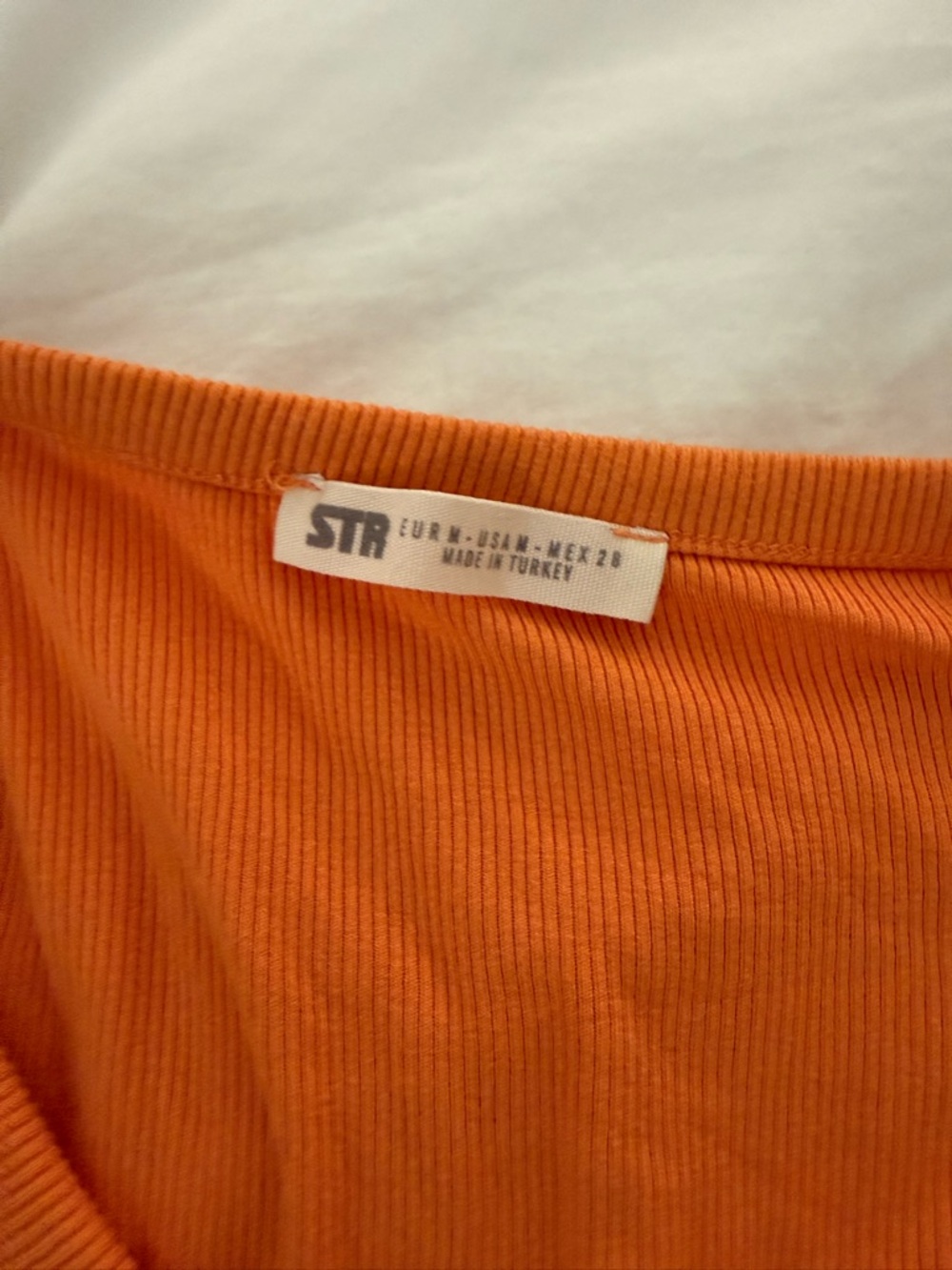Orange Ribbed Button-Front Crop Top - Picture 4 of 4
